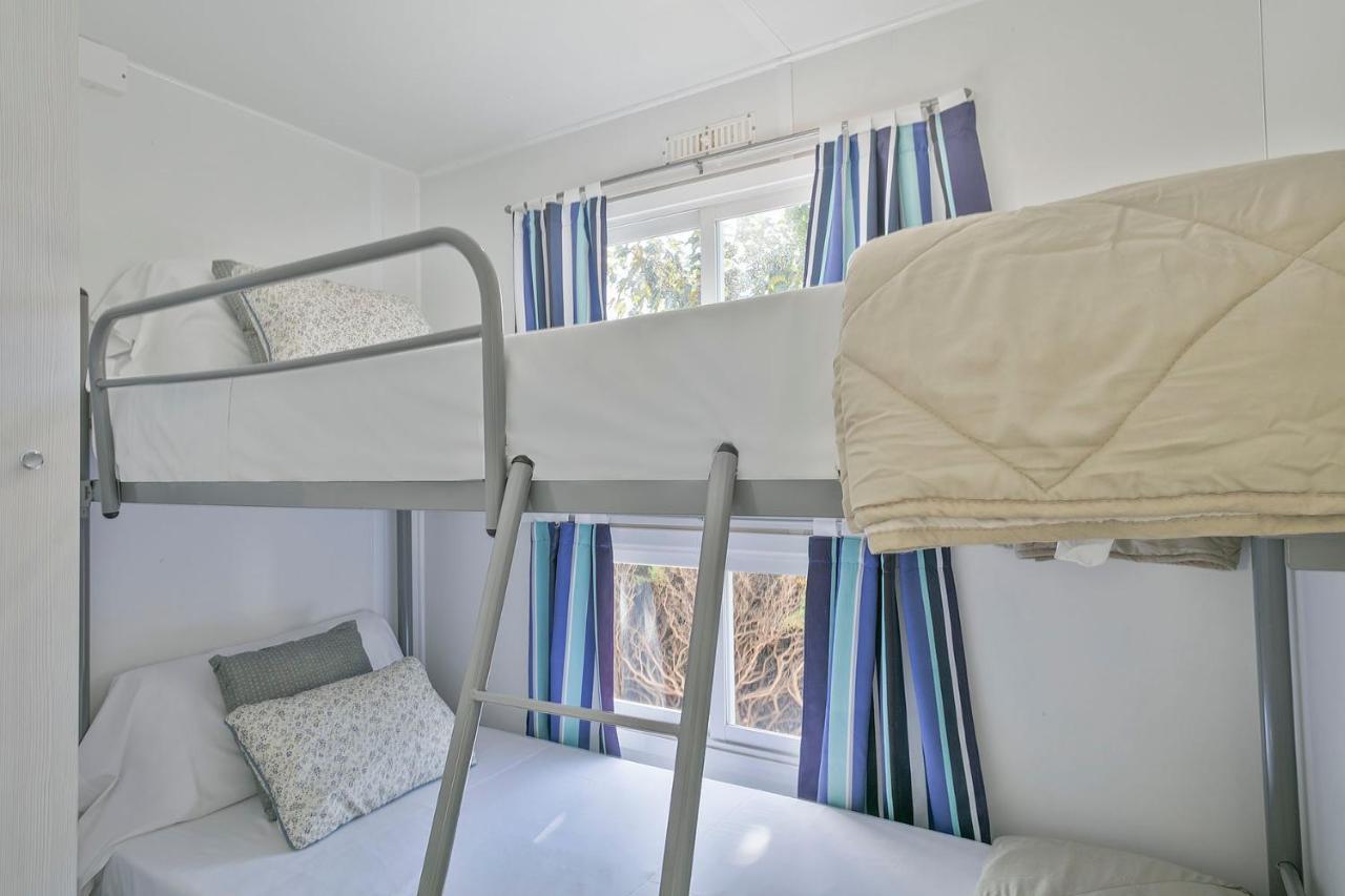 Camping Castell Montgri **** 埃斯塔蒂特 外观 照片