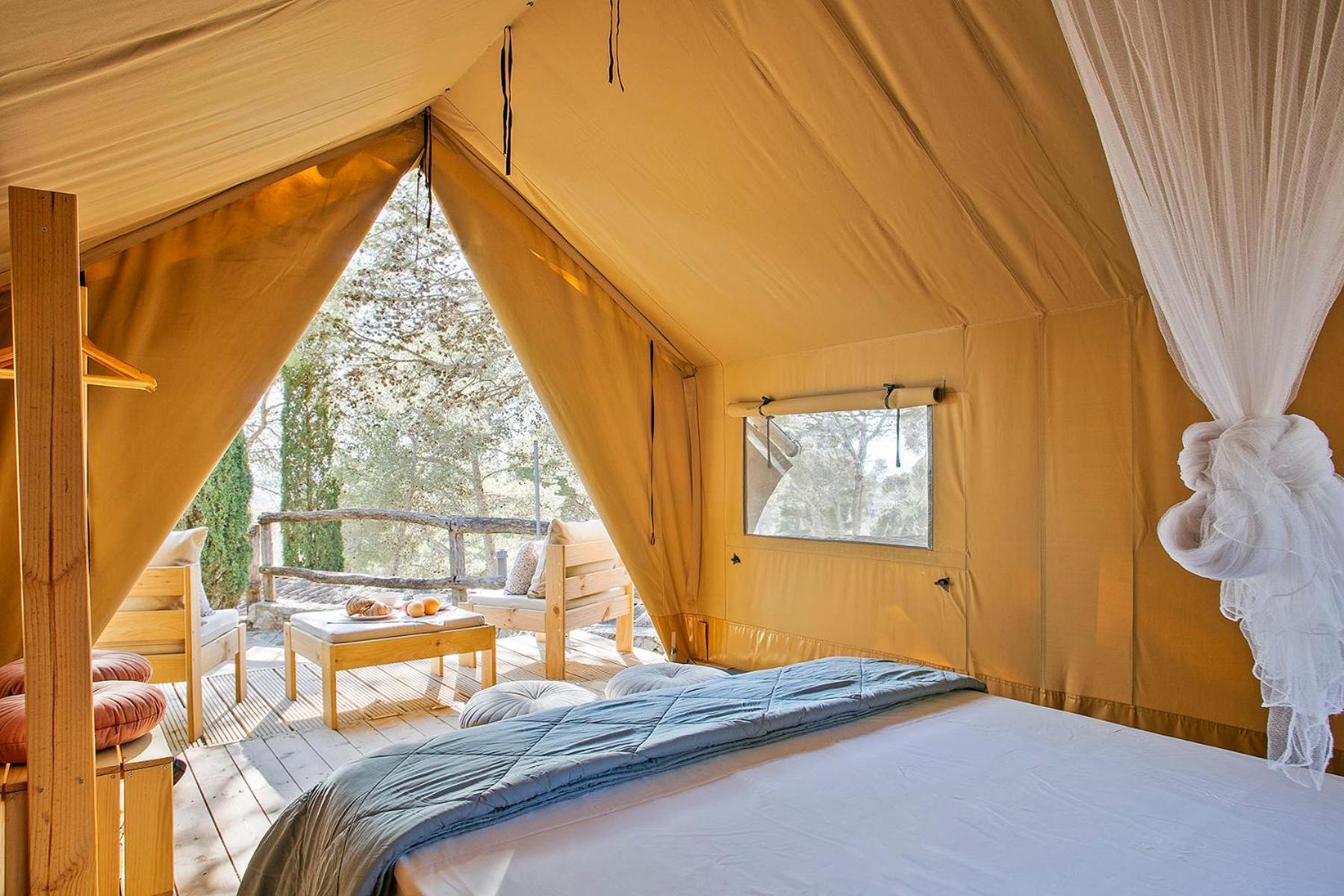 Camping Castell Montgri **** 埃斯塔蒂特 外观 照片