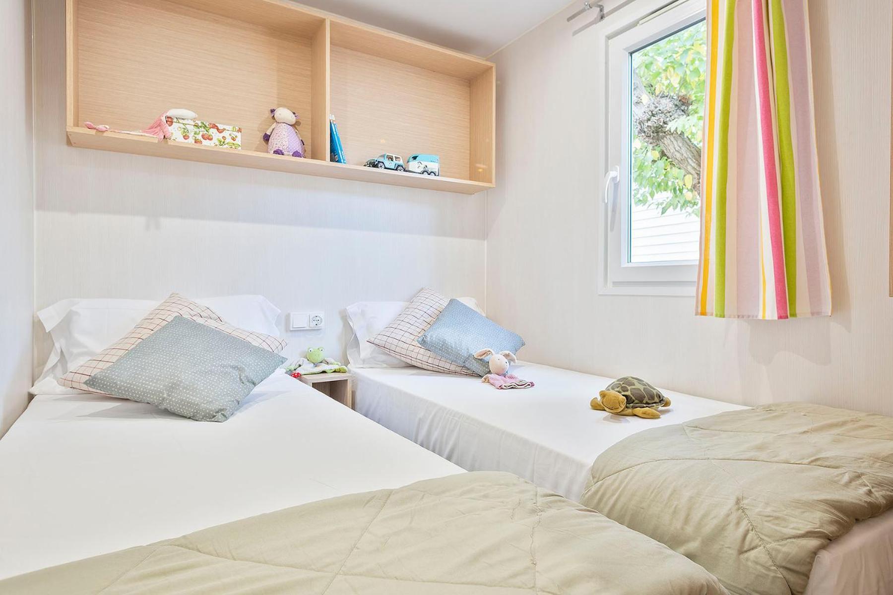 Camping Castell Montgri **** 埃斯塔蒂特 外观 照片